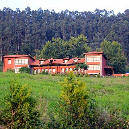 Escuelas De Fuentes Villaviciosa  Zewnętrze zdjęcie