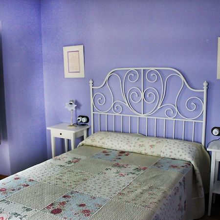 Escuelas De Fuentes Villaviciosa  Zewnętrze zdjęcie
