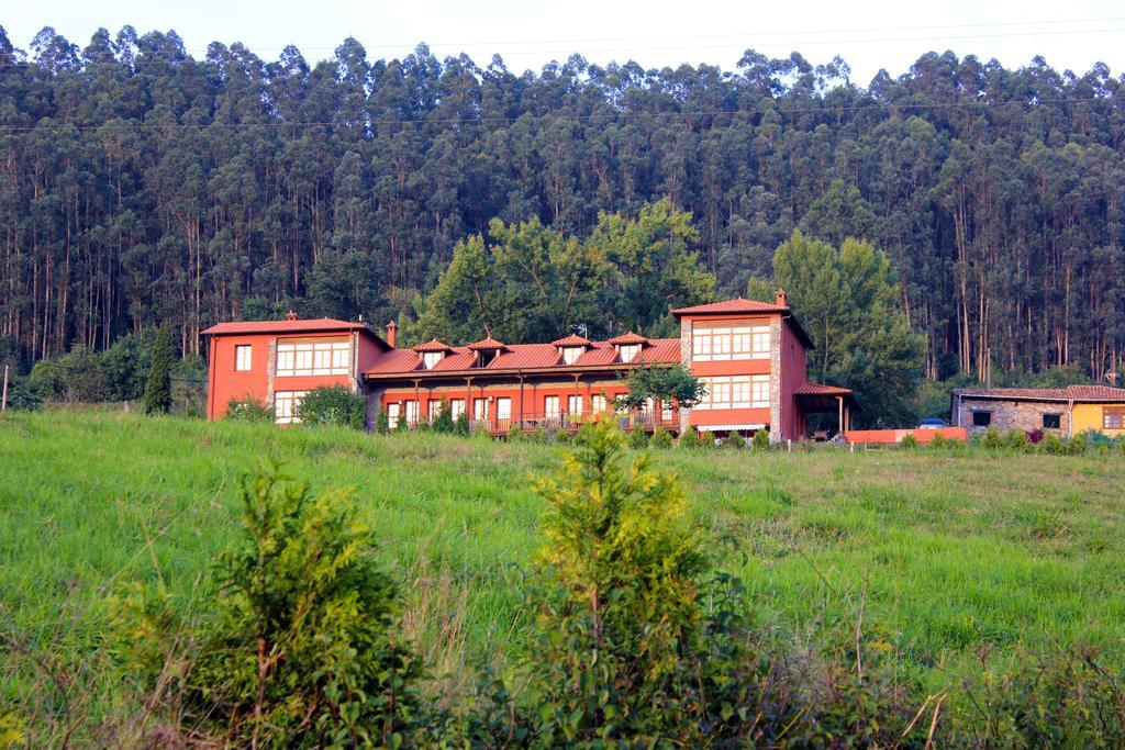 Escuelas De Fuentes Villaviciosa  Zewnętrze zdjęcie