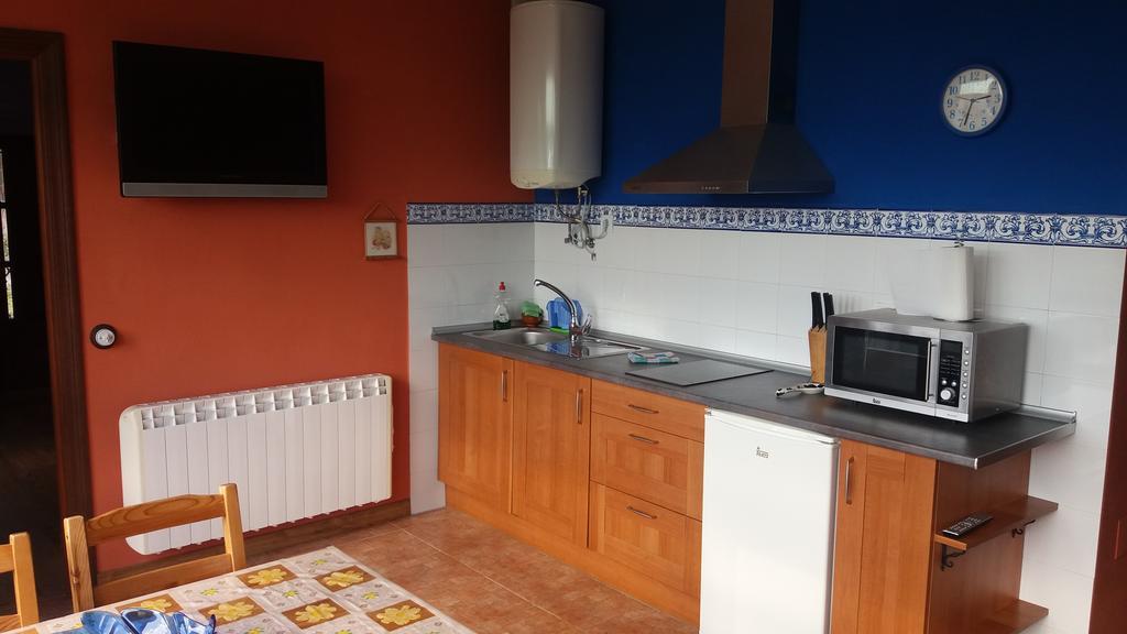 Escuelas De Fuentes Villaviciosa  Zewnętrze zdjęcie