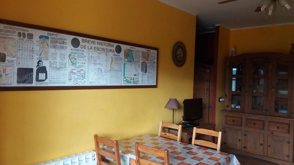 Escuelas De Fuentes Villaviciosa  Zewnętrze zdjęcie
