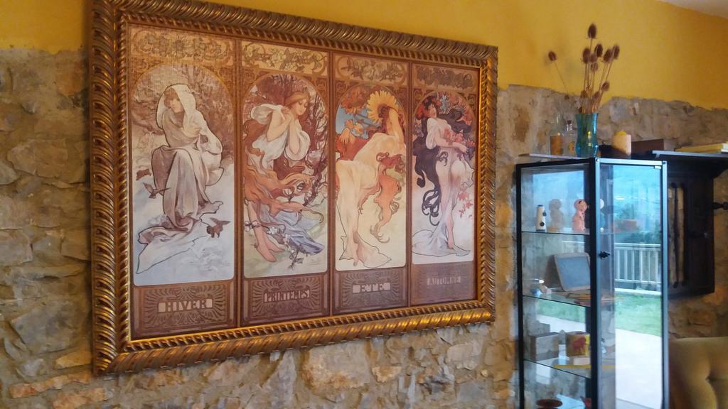 Escuelas De Fuentes Villaviciosa  Zewnętrze zdjęcie